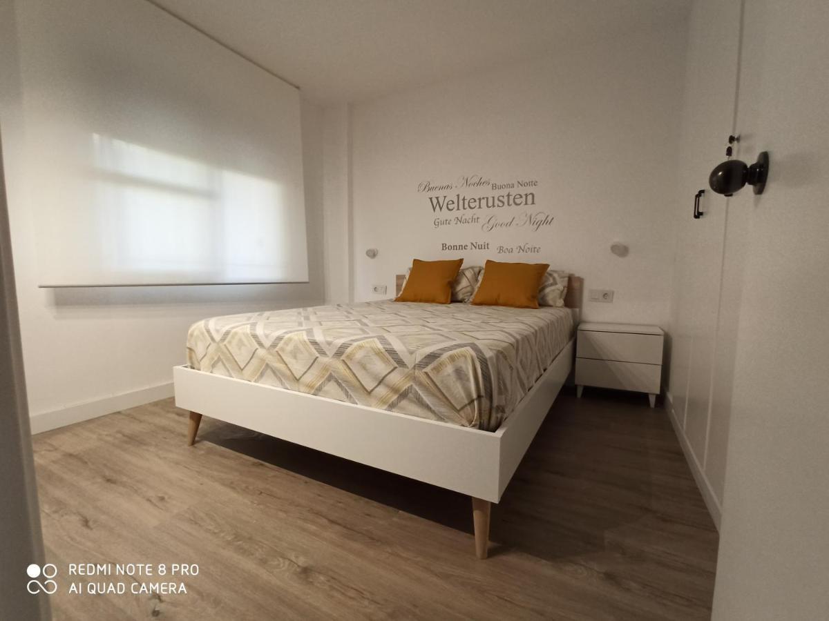 Apartaments Familiar Cerca Port Aventura ซาลอว์ ภายนอก รูปภาพ