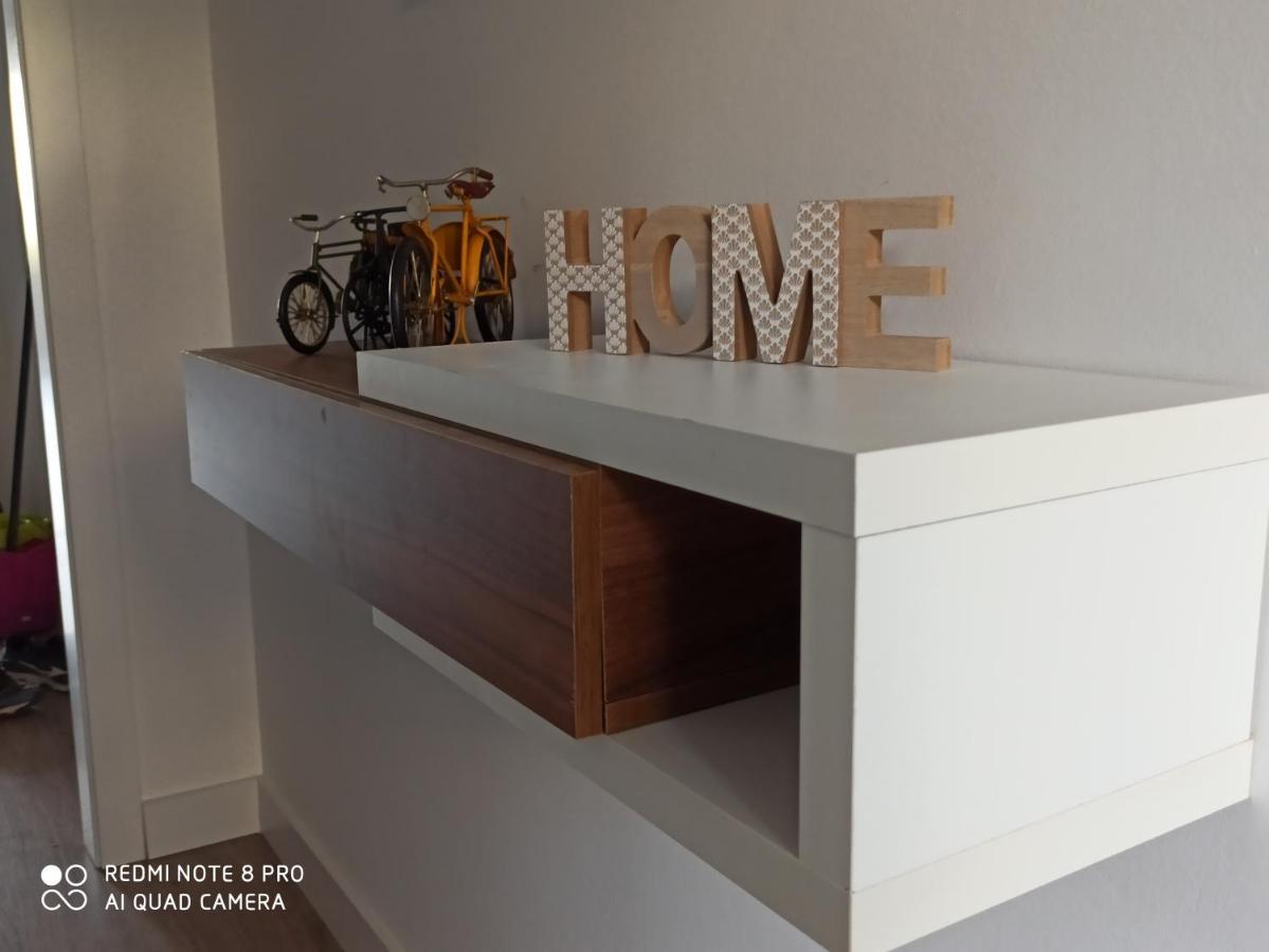 Apartaments Familiar Cerca Port Aventura ซาลอว์ ภายนอก รูปภาพ